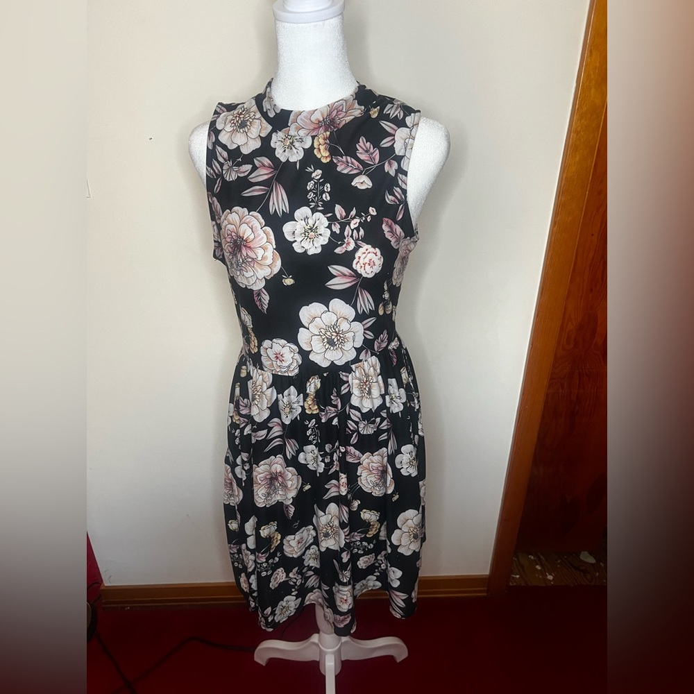 Alya black floral dress